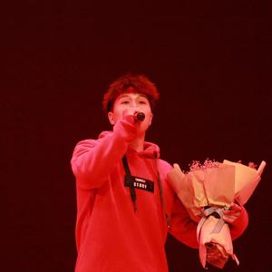 免费国产凹凸在线视频
